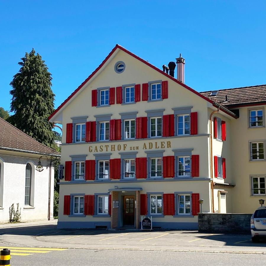 Hotel Adler Garni Bauma Buitenkant foto
