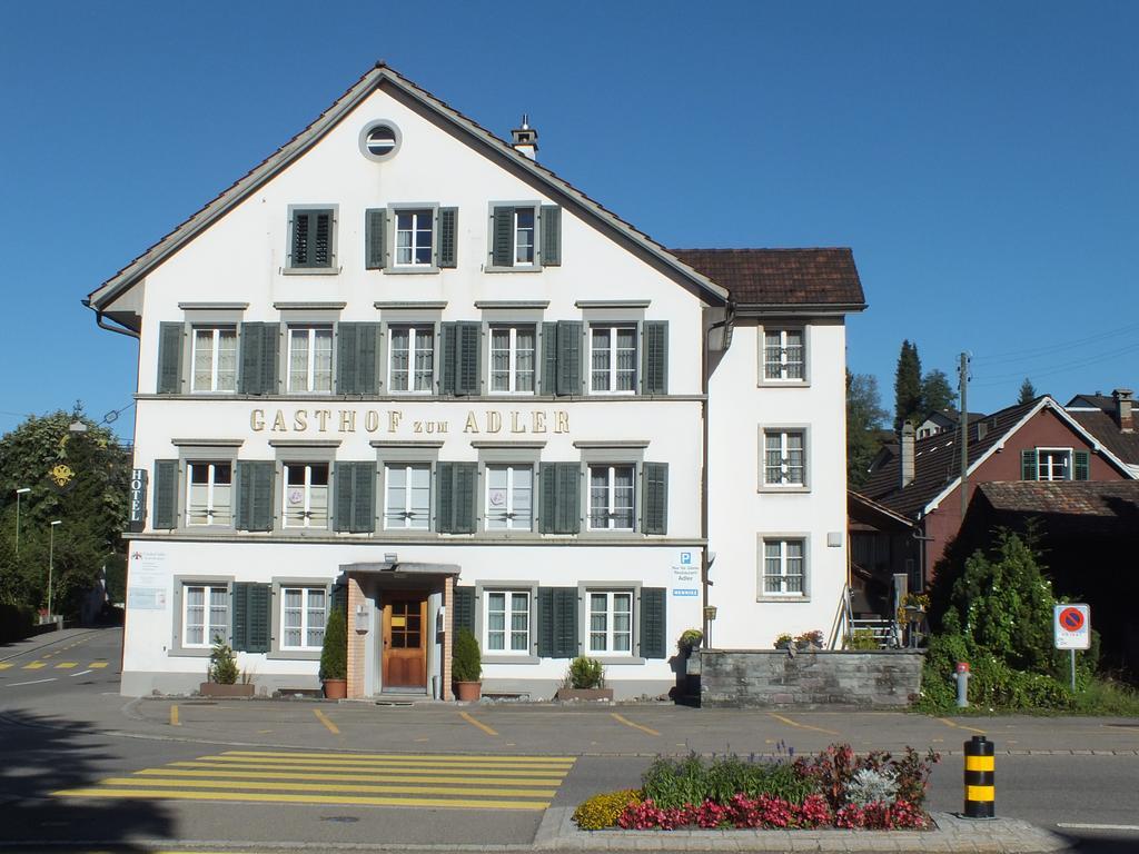 Hotel Adler Garni Bauma Buitenkant foto